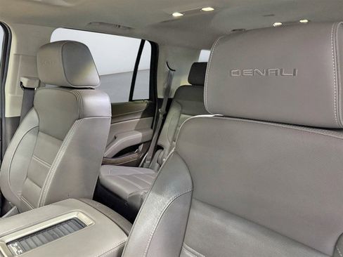 Used 2019 GMC Yukon Denali image 19