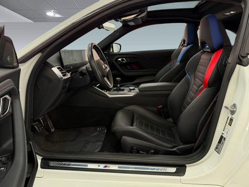 Used 2024 BMW M2 w/ Lighting Package RWD image 5