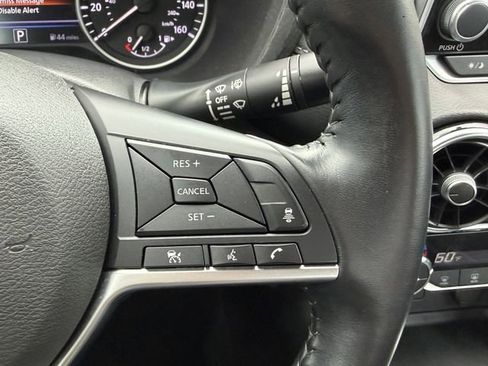 Certified 2021 Nissan Sentra SV FWD image 21