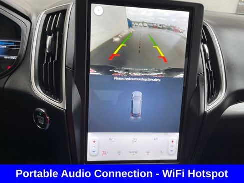 Used 2024 Ford Edge SEL w/ Convenience Package image 16