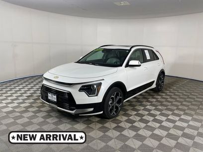 Certified 2023 Kia Niro EX Touring