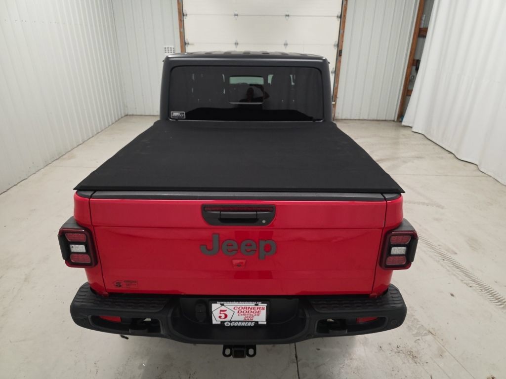 Used 2020 Jeep Gladiator Rubicon AWD/4WD image 5