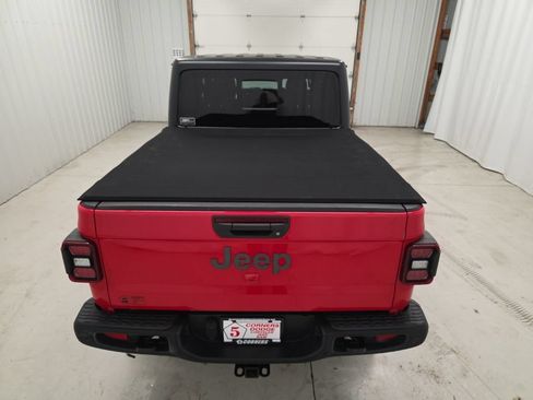 Used 2020 Jeep Gladiator Rubicon AWD/4WD image 5