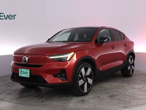 Used 2023 Volvo C40 P8 Recharge Ultimate AWD/4WD image 2