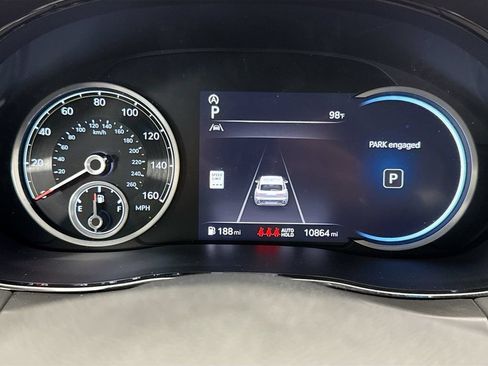 Used 2025 Genesis GV70 2.5T AWD/4WD image 33