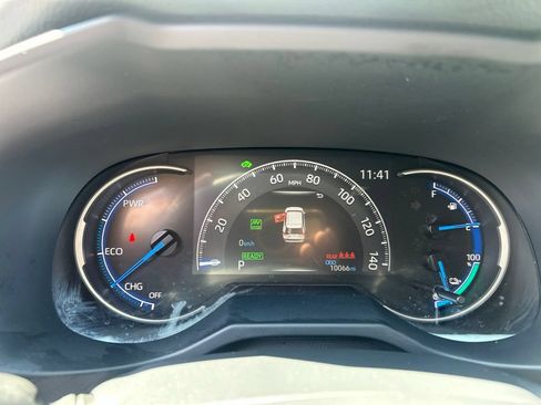 Used 2025 Toyota RAV4 SE AWD/4WD image 28
