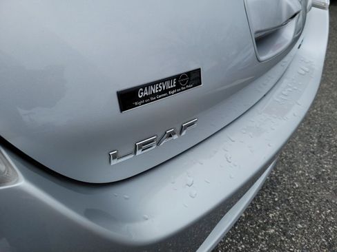 Used 2015 Nissan Leaf SL w/ Premium Package image 8