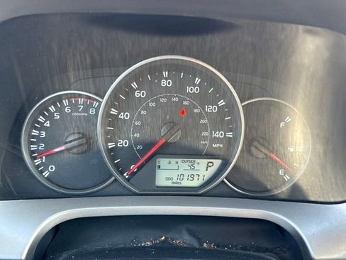 Used 2016 Toyota RAV4 LE image 19