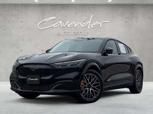 Used 2025 Ford Mustang Mach-E Premium image 1