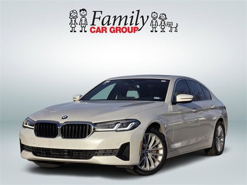 Used 2021 BMW 530i image 1