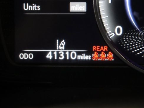 Used 2021 Lexus ES 250 w/ Premium Package image 11