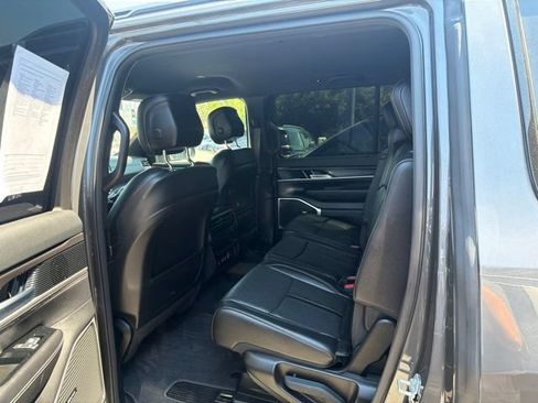 Used 2023 Jeep Wagoneer 4WD w/ HD Trailer Tow Package image 23