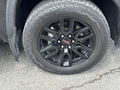 Used 2022 GMC Sierra 1500 Elevation AWD/4WD image 10