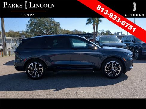 Certified 2024 Lincoln Nautilus Reserve w/ Equipment Group 202A image 3