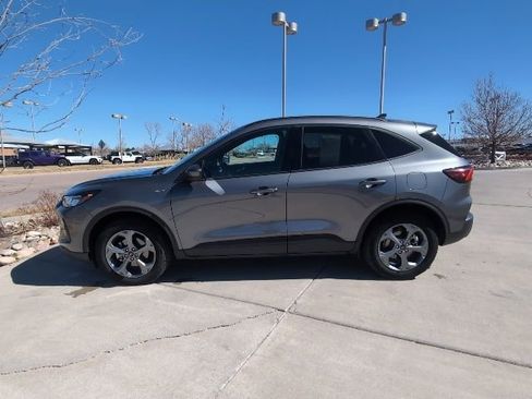 Used 2025 Ford Escape ST-Line Select image 4