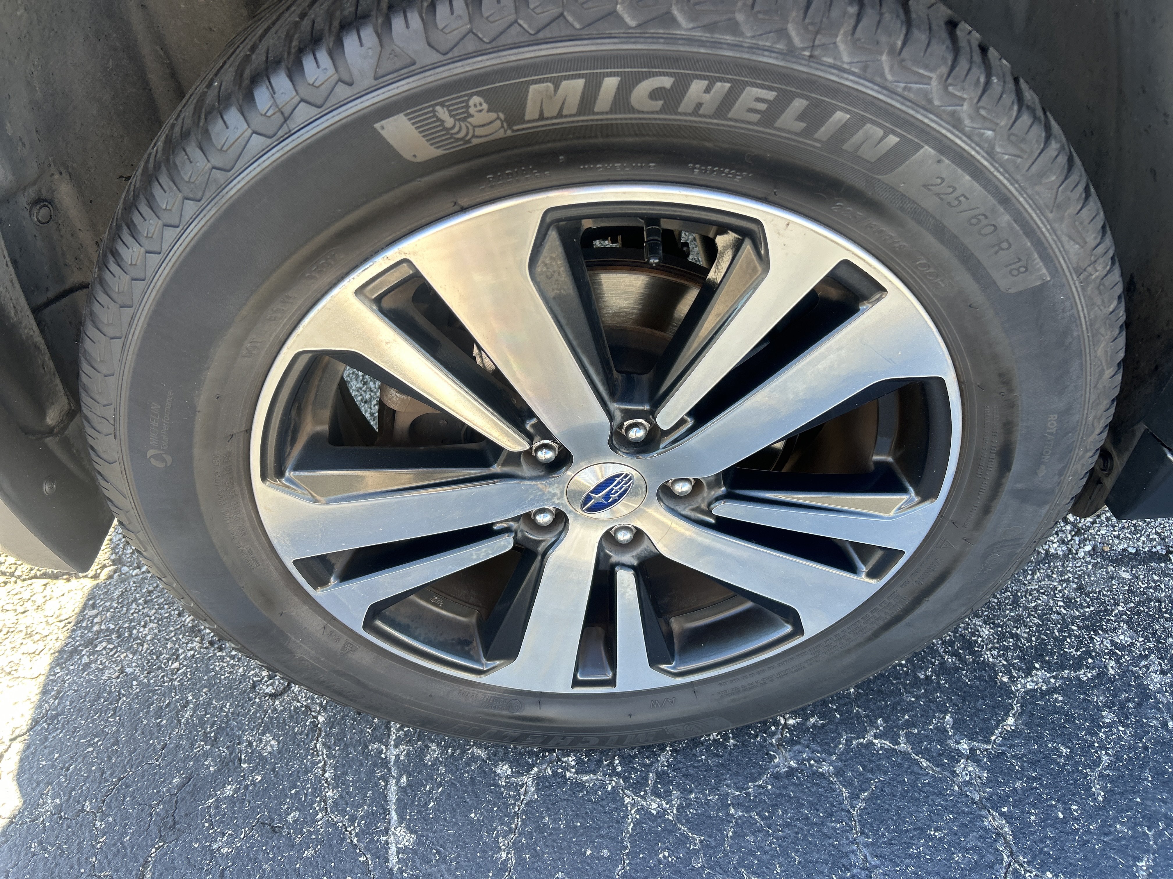 Used 2018 Subaru Outback 2.5i Limited AWD/4WD image 44