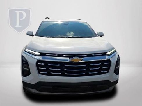New 2027 Chevrolet Equinox LT FWD image 12