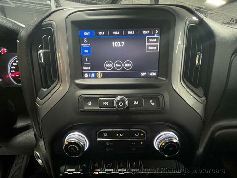 Used 2022 GMC Sierra 1500 Pro w/ Pro Value Package image 24