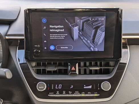 Used 2024 Toyota Corolla LE image 25