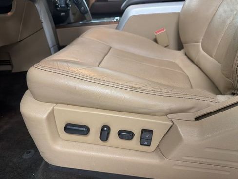 Used 2014 Ford F150 Lariat w/ Equipment Group 502A Luxury AWD/4WD image 15