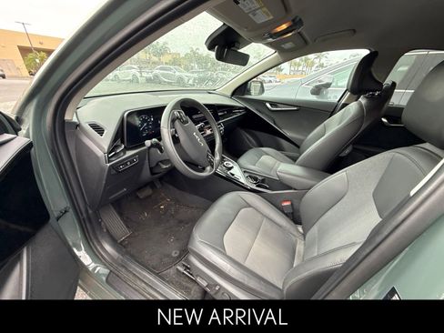 Used 2024 Kia Niro Wind FWD image 5