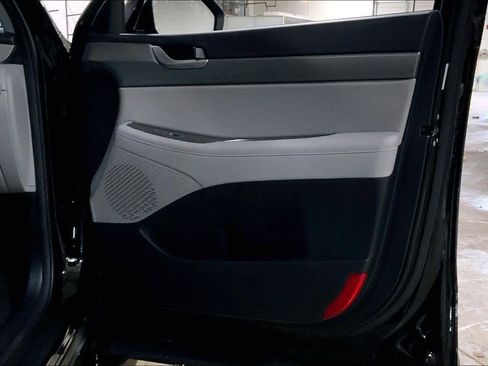 Used 2025 Hyundai Palisade SEL image 22
