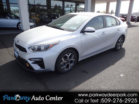 Used 2021 Kia Forte LXS image 1