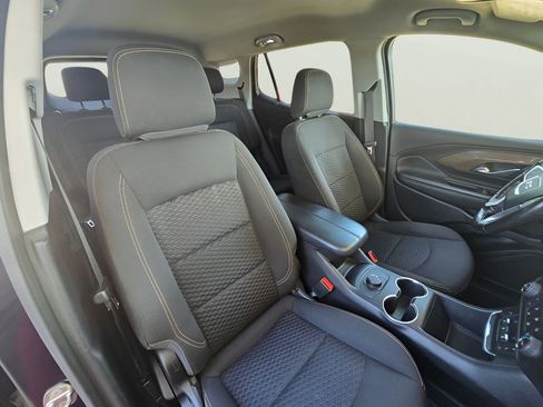 Used 2018 GMC Terrain SLE image 35