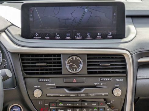 Used 2022 Lexus RX 450hL Luxury image 19