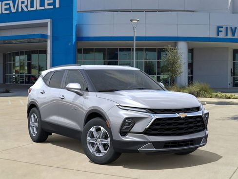 New 2026 Chevrolet Blazer LT w/ Convenience Package FWD image 7