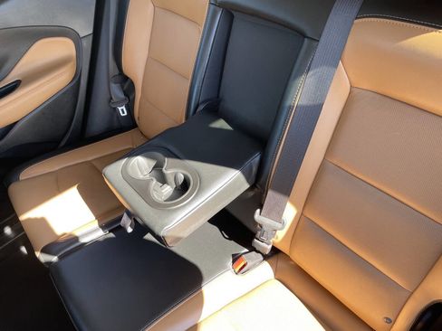 Used 2020 GMC Terrain SLT w/ Preferred Package image 28