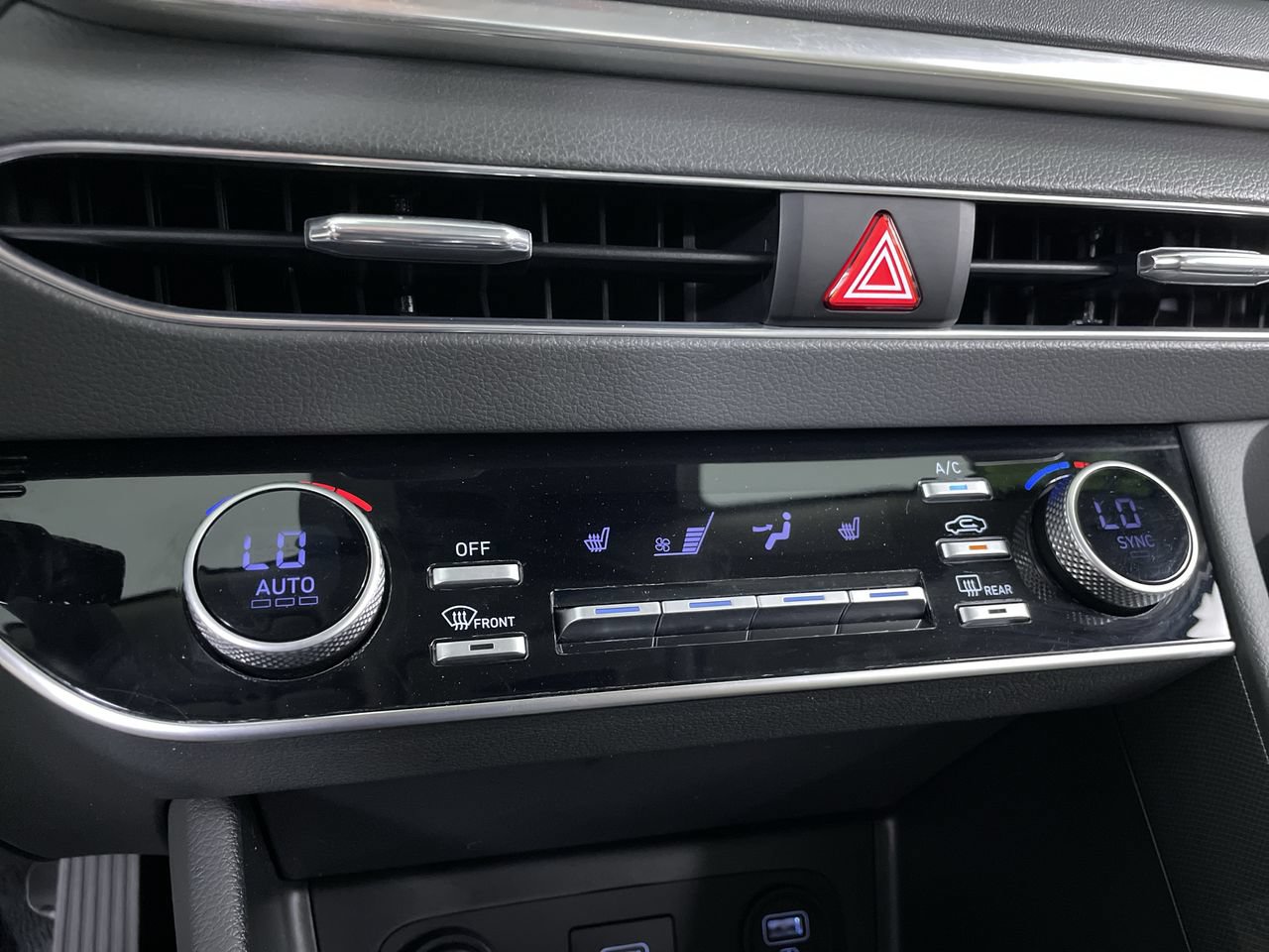 Used 2023 Hyundai Sonata SEL FWD image 19