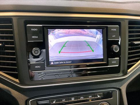 Used 2023 Volkswagen Atlas Cross Sport SE image 55