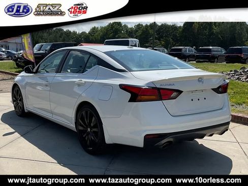 Used 2019 Nissan Altima 2.5 SR w/ SR Premium Package FWD image 5