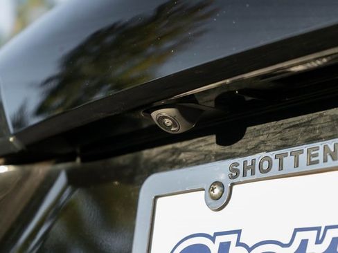 Certified 2023 Honda HR-V EX-L image 9