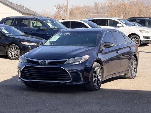 Used 2018 Toyota Avalon XLE w/ Carpet Mat Package image 8