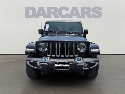 Used 2023 Jeep Wrangler Unlimited Sahara w/ Cold Weather Group AWD/4WD image 2