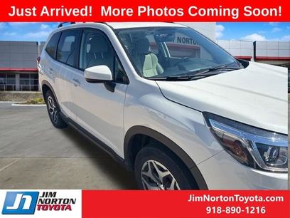 Used 2020 Subaru Forester Premium w/ Popular Package #1