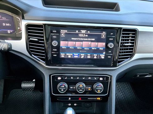 Used 2023 Volkswagen Atlas SE w/ Panoramic Sunroof Package AWD/4WD image 20