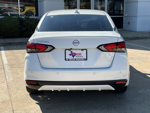 New 2025 Nissan Versa SV w/ Trunk Package image 6