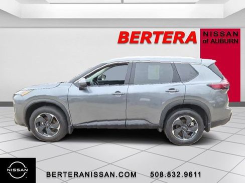 Certified 2024 Nissan Rogue SV w/ SV Premium Package image 1