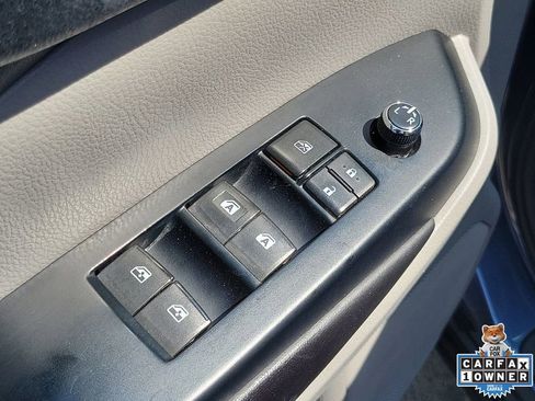 Used 2017 Toyota Highlander XLE FWD image 22