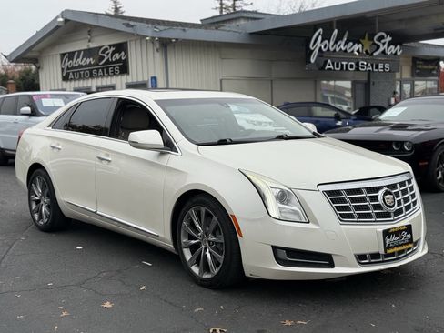 Used 2013 Cadillac XTS image 4
