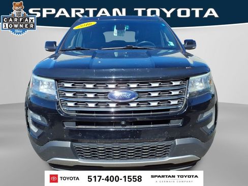 Used 2016 Ford Explorer Limited w/ Equipment Group 301A AWD/4WD image 2