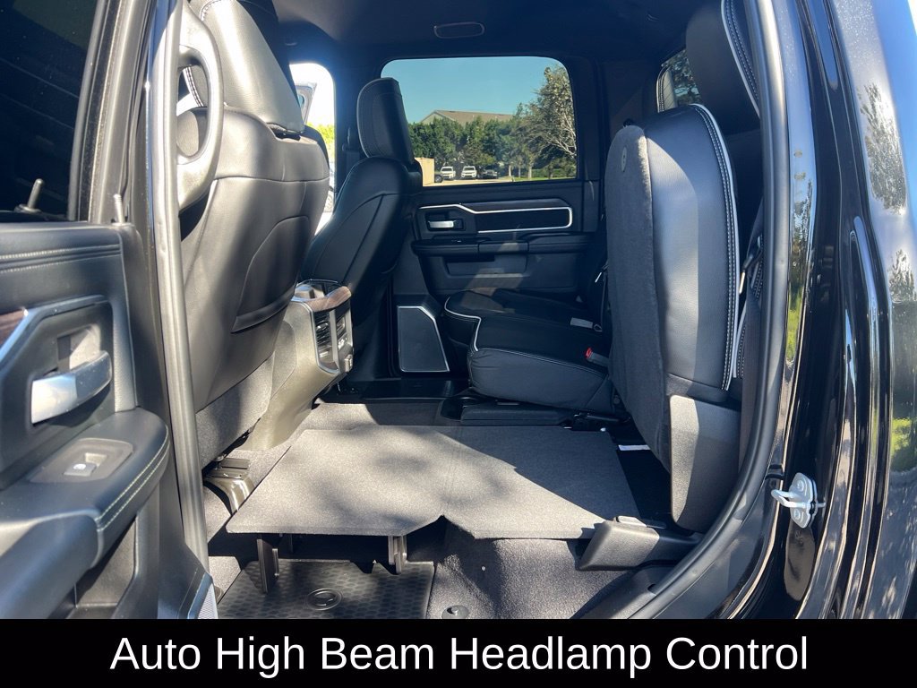 Used 2025 RAM 2500 Laramie AWD/4WD image 33