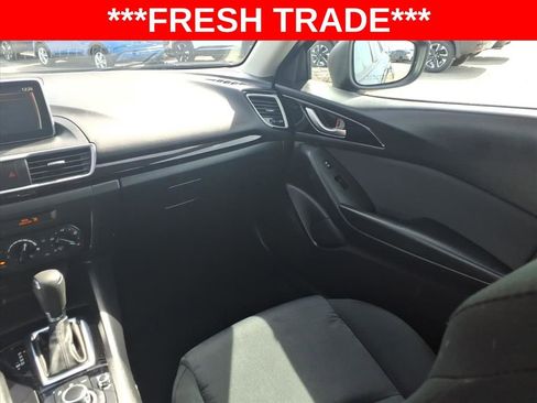 Used 2016 MAZDA MAZDA3 i Sport image 27