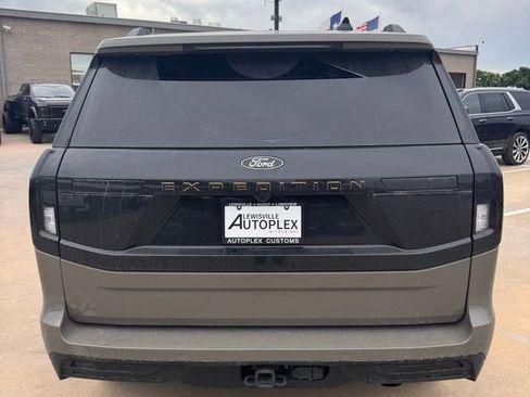 Used 2026 Ford Expedition Tremor AWD/4WD image 7