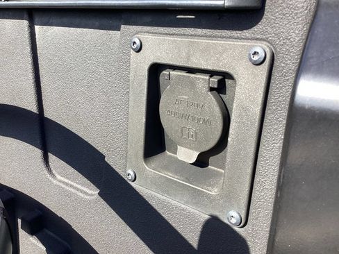 Used 2023 Toyota Tundra Platinum AWD/4WD image 13