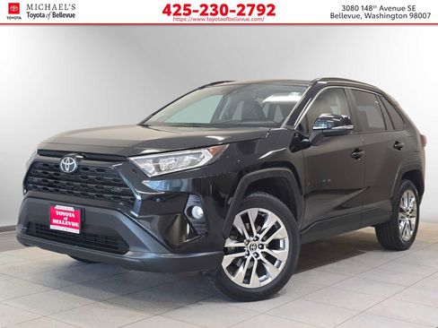 Certified 2021 Toyota RAV4 XLE Premium AWD/4WD image 1