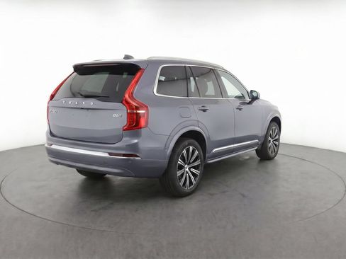 Certified 2025 Volvo XC90 B6 Plus w/ Protection Package Premier AWD/4WD image 4